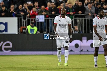 2024-11-09 - Tammy Abraham of AC Milan, Esultanza, Joy After scoring goal, - CAGLIARI CALCIO VS AC MILAN - ITALIAN SERIE A - SOCCER