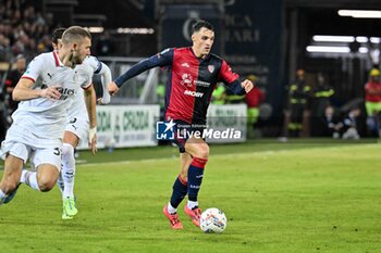 2024-11-09 - Nadir Zortea of Cagliari Calcio - CAGLIARI CALCIO VS AC MILAN - ITALIAN SERIE A - SOCCER