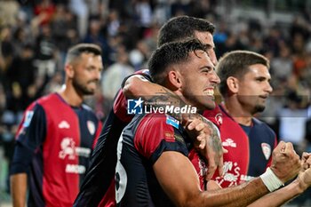 2024-11-09 - Gabriele Zappa of Cagliari Calcio, Esultanza, Joy After scoring goal, - CAGLIARI CALCIO VS AC MILAN - ITALIAN SERIE A - SOCCER