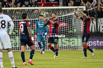 2024-11-09 - Mateusz Wieteska of Cagliari Calcio, Esultanza, Joy After scoring goal, Postgame, - CAGLIARI CALCIO VS AC MILAN - ITALIAN SERIE A - SOCCER