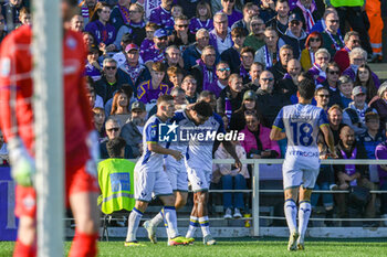 2024-11-10 - Verona's Suat Serdar celebrates with teammates after scoring the 1-1 goal - ACF FIORENTINA VS HELLAS VERONA FC - ITALIAN SERIE A - SOCCER