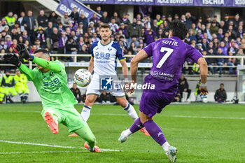 2024-11-10 - Fiorentina's Riccardo Sottil kicks towards the goal - ACF FIORENTINA VS HELLAS VERONA FC - ITALIAN SERIE A - SOCCER