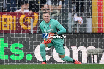 2024-11-10 - Bologna's goalkeeper Lukasz Skorupski during the Italian Football Championship League A Enilive 2024/2025 match between AS Roma vs Bologna FC at the Olimpic Stadium in Rome on 10 November 2024. - AS ROMA VS BOLOGNA FC - ITALIAN SERIE A - SOCCER