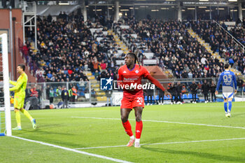 2024-11-24 - Moise Kean(ACF Fiorentina)celebrates his goal 2-0 Soccer - Italian ,Serie A - Como 1907 vs ACF Fiorentina , 2024-25 game at Stadio Giuseppe Sinigaglia in Como (CO), Italy, 24.11.2024. Photo by Marius Bunduc/LiveMedia - COMO 1907 VS ACF FIORENTINA - ITALIAN SERIE A - SOCCER