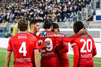 2024-11-24 - Moise Kean(ACF Fiorentina)celebrates his goal 2-0 Soccer - Italian ,Serie A - Como 1907 vs ACF Fiorentina , 2024-25 game at Stadio Giuseppe Sinigaglia in Como (CO), Italy, 24.11.2024. Photo by Marius Bunduc/LiveMedia - COMO 1907 VS ACF FIORENTINA - ITALIAN SERIE A - SOCCER