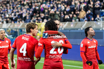 2024-11-24 - Moise Kean(ACF Fiorentina)celebrates his goal 2-0 Soccer - Italian ,Serie A - Como 1907 vs ACF Fiorentina , 2024-25 game at Stadio Giuseppe Sinigaglia in Como (CO), Italy, 24.11.2024. Photo by Marius Bunduc/LiveMedia - COMO 1907 VS ACF FIORENTINA - ITALIAN SERIE A - SOCCER