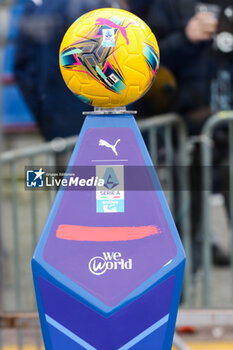 2024-11-24 - Ball of the match ilustration during the Serie A Soccer - Italian ,Serie A - Como 1907 vs ACF Fiorentina , 2024-25 game at Stadio Giuseppe Sinigaglia in Como (CO), Italy, 24.11.2024. Photo by Marius Bunduc/LiveMedia - COMO 1907 VS ACF FIORENTINA - ITALIAN SERIE A - SOCCER