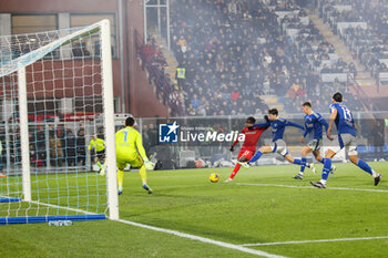 2024-11-24 - Jonathan Ikone(ACF Fiorentina)Soccer - Italian ,Serie A - Como 1907 vs ACF Fiorentina , 2024-25 game at Stadio Giuseppe Sinigaglia in Como (CO), Italy, 24.11.2024. Photo by Marius Bunduc/LiveMedia - COMO 1907 VS ACF FIORENTINA - ITALIAN SERIE A - SOCCER