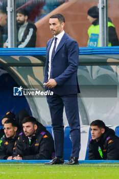 2024-11-24 - The head coach Raffaele Palladino (ACF Fiorentina) Soccer - Italian ,Serie A - Como 1907 vs ACF Fiorentina , 2024-25 game at Stadio Giuseppe Sinigaglia in Como (CO), Italy, 24.11.2024. Photo by Marius Bunduc/LiveMedia - COMO 1907 VS ACF FIORENTINA - ITALIAN SERIE A - SOCCER