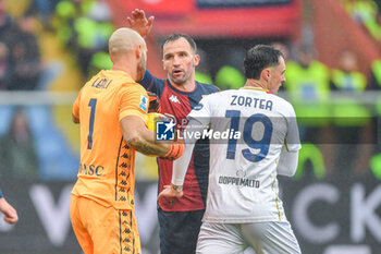 2024-11-24 - Nicola Leali (Genoa) - Milan Badelj (Genoa) - Nadir Zortea (Cagliari) - GENOA CFC VS CAGLIARI CALCIO - ITALIAN SERIE A - SOCCER