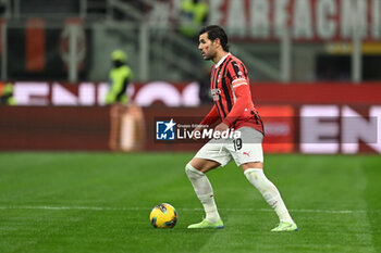 2024-11-23 - Theo Hernandez of AC Milan during the Italian Serie A football match between AC Milan and FC Juventus on November 23, 2024 at Giuseppe Meazza San Siro Siro stadium in Milan, Italy - AC MILAN VS JUVENTUS FC - ITALIAN SERIE A - SOCCER