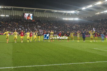 2024-11-02 - juventus players celebrate the victory at the end of Udinese Calcio vs Juventus FC, 11° Serie A Enilive 2024-25 game at Bluenergy stadium in Udine (UD), Italy, on November 02, 2024. - UDINESE CALCIO VS JUVENTUS FC - ITALIAN SERIE A - SOCCER