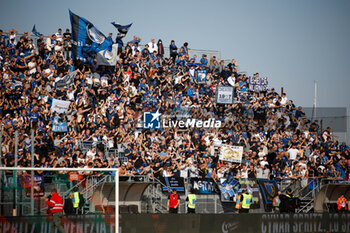 2024-10-20 - Atalanta’s supporters during the Italian Serie A soccer championship football match between Venezia FC and Atalanta BC at Pierluigi Penzo Stadium on October 20th, 2024, Venezia, Italy - VENEZIA FC VS ATALANTA BC - ITALIAN SERIE A - SOCCER