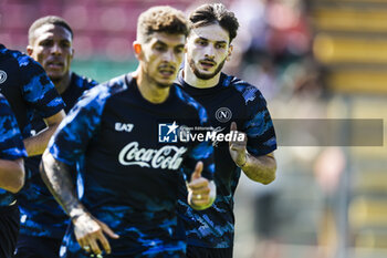 2024-07-26 - Napoli's Georgian forward Khvicha Kvaratskhelia during SSC Napoli's 2024-25 preseason training camp in Castel Di Sangro, Abruzzo, Italy. - NAPOLI - PRESS CONFERENCE AND TRAINING - ITALIAN SERIE A - SOCCER