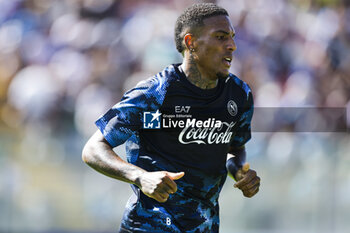 2024-07-26 - Napoli's Italian midfielder Michael Folorunsho during SSC Napoli's 2024-25 preseason training camp in Castel Di Sangro, Abruzzo, Italy. - NAPOLI - PRESS CONFERENCE AND TRAINING - ITALIAN SERIE A - SOCCER