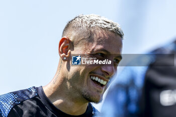 2024-07-26 - Napoli's Italian defender Pasquale Mazzocchi during SSC Napoli's 2024-25 preseason training camp in Castel Di Sangro, Abruzzo, Italy. - NAPOLI - PRESS CONFERENCE AND TRAINING - ITALIAN SERIE A - SOCCER