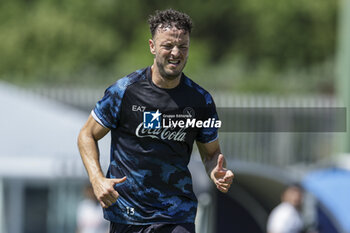 2024-07-26 - Napoli's Kosovar defender Amir Rrahmani during SSC Napoli's 2024-25 preseason training camp in Castel Di Sangro, Abruzzo, Italy. - NAPOLI - PRESS CONFERENCE AND TRAINING - ITALIAN SERIE A - SOCCER