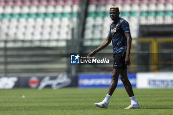 2024-07-26 - Napoli's Nigerian forward Victor Osimhen during SSC Napoli's 2024-25 preseason training camp in Castel Di Sangro, Abruzzo, Italy. - NAPOLI - PRESS CONFERENCE AND TRAINING - ITALIAN SERIE A - SOCCER