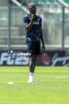 2024-07-26 - Napoli's Nigerian forward Victor Osimhen during SSC Napoli's 2024-25 preseason training camp in Castel Di Sangro, Abruzzo, Italy. - NAPOLI - PRESS CONFERENCE AND TRAINING - ITALIAN SERIE A - SOCCER