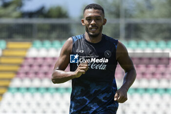 2024-07-26 - Napoli's Brazilian defender Juan Jesus during SSC Napoli's 2024-25 preseason training camp in Castel Di Sangro, Abruzzo, Italy. - NAPOLI - PRESS CONFERENCE AND TRAINING - ITALIAN SERIE A - SOCCER