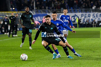 2024-10-31 - Lucas Da Cunha(Como 1907) Mario Gila(S.S.Lazio) Soccer - Italian ,Serie A - Como 1907 vs S.S.Lazio, 2024-25 game at Stadio Giuseppe Sinigaglia in Como (CO), Italy, 31.10.2024. Photo by Marius Bunduc/LiveMedia - COMO 1907 VS SS LAZIO - ITALIAN SERIE A - SOCCER