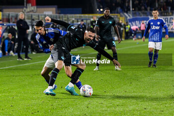 2024-10-31 - Lucas Da Cunha(Como 1907) Mario Gila(S.S.Lazio) Soccer - Italian ,Serie A - Como 1907 vs S.S.Lazio, 2024-25 game at Stadio Giuseppe Sinigaglia in Como (CO), Italy, 31.10.2024. Photo by Marius Bunduc/LiveMedia - COMO 1907 VS SS LAZIO - ITALIAN SERIE A - SOCCER