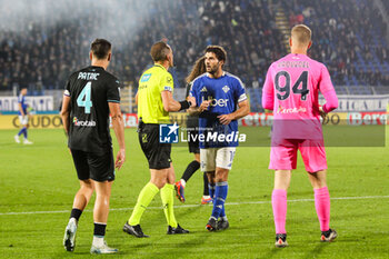 2024-10-31 - Ivan Provedel (S.S.Lazio) Patrick Cutrone(Como 1907) Soccer - Italian ,Serie A - Como 1907 vs S.S.Lazio, 2024-25 game at Stadio Giuseppe Sinigaglia in Como (CO), Italy, 31.10.2024. Photo by Marius Bunduc/LiveMedia - COMO 1907 VS SS LAZIO - ITALIAN SERIE A - SOCCER