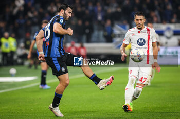 2024-10-30 - Sead KOLASINAC of Atalanta and Dany MOTA of AC Monza during the Italian championship Serie A football match between Atalanta BC and AC Monza on 30 October 2024 at Gewiss Stadium in Bergamo, Italy - ATALANTA VS MONZA - ITALIAN SERIE A - SOCCER