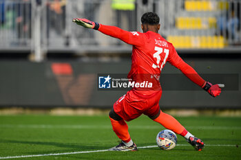 2024-11-09 - Parma’s Zion Suzuki portrait in action - VENEZIA FC VS PARMA CALCIO - ITALIAN SERIE A - SOCCER