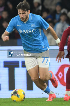 2024-11-24 - Khvicha Kvaratskhelia of SSC Napoli in action during the Serie A Enilive between SSC Napoli vs AS Roma at Diego Armando Maradona Stadium - SSC NAPOLI VS AS ROMA - ITALIAN SERIE A - SOCCER