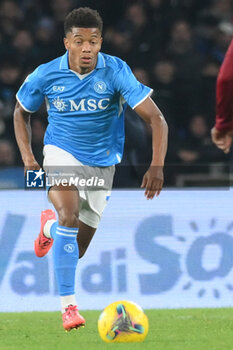 2024-11-24 - David Neres of SSC Napoli in action during the Serie A Enilive between SSC Napoli vs AS Roma at Diego Armando Maradona Stadium - SSC NAPOLI VS AS ROMA - ITALIAN SERIE A - SOCCER