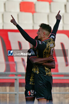 2024-01-13 - Marco Nasti of SSC Bari celebrates after scoring a goal with Mehdi Dorval of SSC Bari - SSC BARI VS TERNANA CALCIO - ITALIAN SERIE B - SOCCER