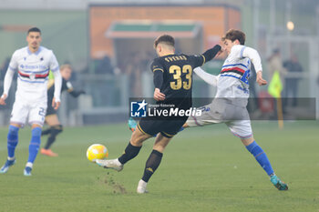 2024-01-14 - Marin Sverko (Venezia) hindered by Leonardo Benedetti (Sampdoria) - VENEZIA FC VS UC SAMPDORIA - ITALIAN SERIE B - SOCCER