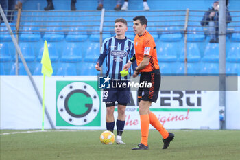 2024-01-20 - Mats Lemmens (Lecco) and Matteo Gualtieri of Asti, referee, during the Serie BKT match between Lecco and Pisa at Stadio Mario Rigamonti-Mario Ceppi on January 20, 2024 in Lecco, Italy.
(Photo by Matteo Bonacina/LiveMedia) - LECCO 1912 VS AC PISA - ITALIAN SERIE B - SOCCER