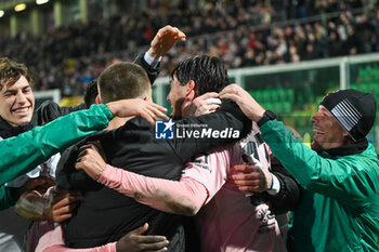 2024-01-20 - Happiness of Palermo F.C. at the end of the Italian Serie BKT match between Palermo F.C. vs Modena F.C. 2018 on 20 January 2024 at the Renzo Barbera stadium in Palermo, Italy - PALERMO FC VS MODENA FC - ITALIAN SERIE B - SOCCER