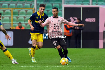 2024-01-20 - Roberto Insigne (Palermo F.C.) during the Italian Serie BKT match between Palermo F.C. vs Modena F.C. 2018 on 20 January 2024 at the Renzo Barbera stadium in Palermo, Italy - PALERMO FC VS MODENA FC - ITALIAN SERIE B - SOCCER