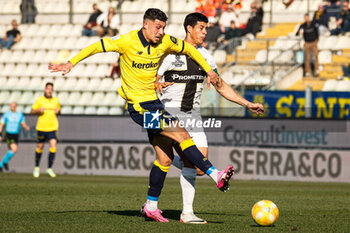 2024-01-27 - Fabio Abiuso (Modena) and Yordan Osorio (Parma) - MODENA FC VS PARMA CALCIO - ITALIAN SERIE B - SOCCER