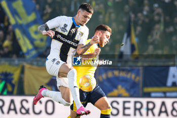 2024-01-27 - Dennis Man (Parma) and Niccol.. Corrado (Modena) - MODENA FC VS PARMA CALCIO - ITALIAN SERIE B - SOCCER