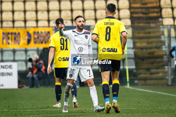 2024-02-10 - Manuel Marras (Cosenza) and Simone Santoro (Modena) - MODENA FC VS COSENZA CALCIO - ITALIAN SERIE B - SOCCER