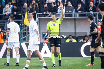 2024-02-18 - The referee Livio Marinelli - VENEZIA FC VS MODENA FC - ITALIAN SERIE B - SOCCER