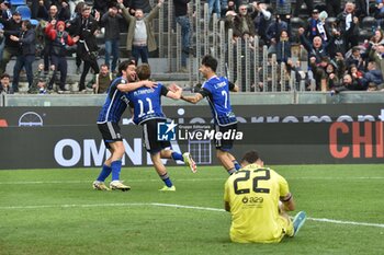 2024-04-01 - Matteo Tramoni (Pisa) celebrates after scoring goal of 4-3 - PISA SC VS PALERMO FC - ITALIAN SERIE B - SOCCER