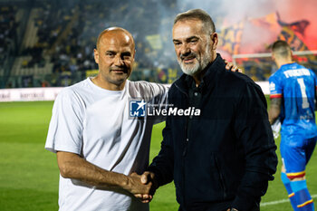 2024-04-12 - Paolo Bianco (Modena) and Vincenzo Vivarini (Catanzaro) - MODENA FC VS US CATANZARO - ITALIAN SERIE B - SOCCER
