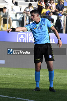 2024-04-13 - Giuseppe Collu referee during Serie B between Parma vs Spezia at Tardini Stadium - PARMA CALCIO VS SPEZIA CALCIO - ITALIAN SERIE B - SOCCER