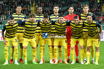 2024-04-19 - Parma Calcio for team photo lined up during the Italian Serie BKT match between Palermo F.C. vs Parma Calcio 1913 on 19th April 2024 at the Renzo Barbera stadium in Palermo, Italy - PALERMO FC VS PARMA CALCIO - ITALIAN SERIE B - SOCCER