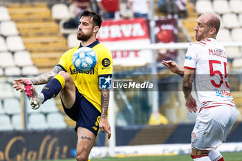 2024-04-27 - Ettore Gliozzi (Modena) and Andrea Masiello (Sudtirol) - MODENA FC VS FC SüDTIROL - ITALIAN SERIE B - SOCCER
