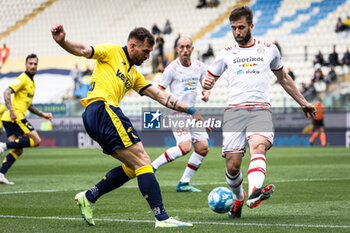 2024-04-27 - Luca Strizzolo (Modena) and Filippo Scaglia (Sudtirol) - MODENA FC VS FC SüDTIROL - ITALIAN SERIE B - SOCCER