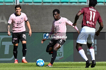 2024-04-27 - Claudio Gomes (Palermo F.C.) during the Italian Serie BKT match between Palermo F.C. vs A.C. Reggiana 1919 on 27th April 2024 at the Renzo Barbera stadium in Palermo, Italy - PALERMO FC VS AC REGGIANA - ITALIAN SERIE B - SOCCER