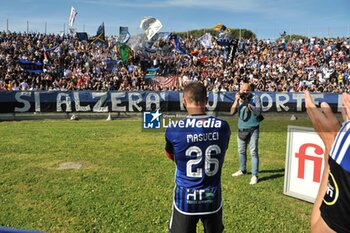 2024-05-04 - Gaetano Masucci (Pisa) greets the fans of Pisa after playing his last match in front of them
 - PISA SC VS FC SüDTIROL - ITALIAN SERIE B - SOCCER