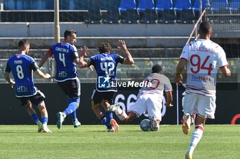 2024-05-04 - Penalty foul by Tommaso Barbieri (Pisa) on Raphael Odogwu (Sudtirol) - PISA SC VS FC SüDTIROL - ITALIAN SERIE B - SOCCER