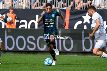 05/05/2024 - Feralpisalo’s Mattia Zennaro portrait in action - VENEZIA FC VS FERALPISALò - SERIE B - CALCIO